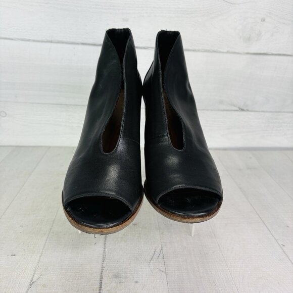 Lucky Brand JOAL Leather Ankle Block Open Toe Stacked Heels Booties Sz 10 M 41.5 - Picture 3 of 16